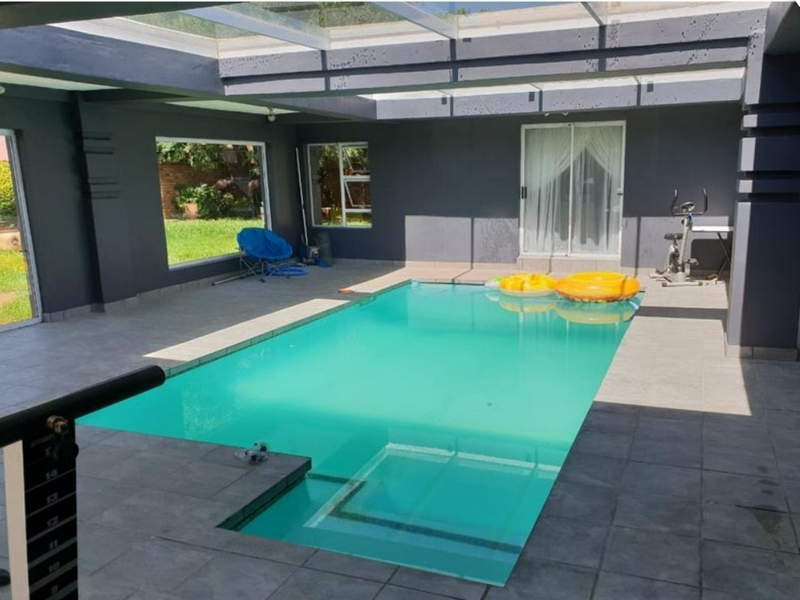 new pool Weltevreden Park