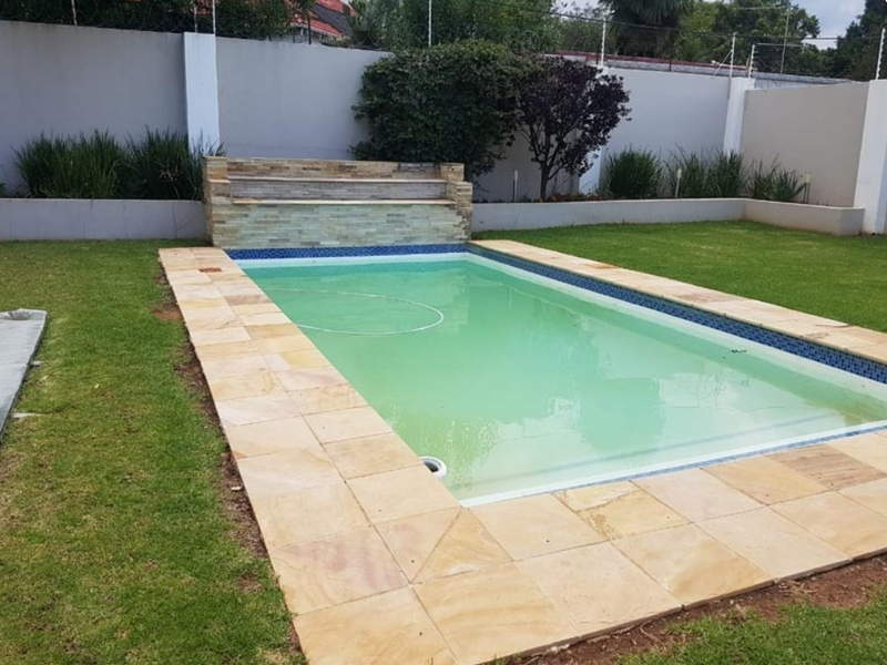 pool cleaning Silverfields