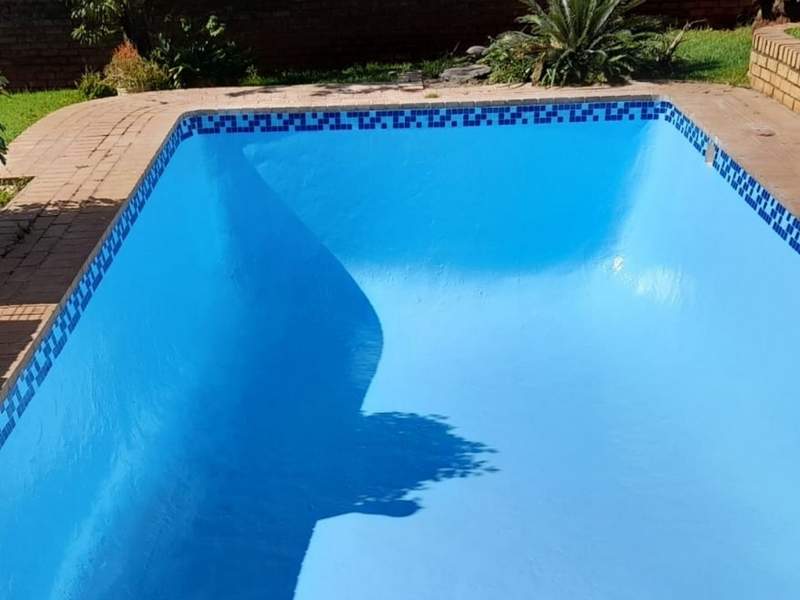 pool renovations Bergbron area